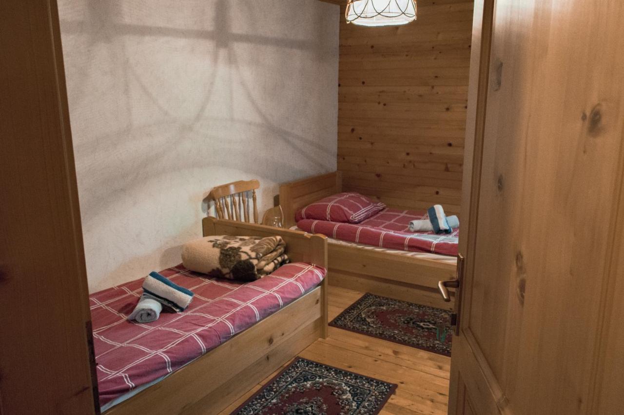 Penzijon Urbanc Bed & Breakfast Lovrenc na Pohorju Bagian luar foto